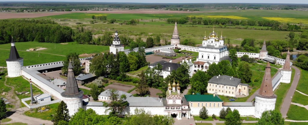 Иосифо-Волоцкий монастырь,  - Фото с квадрокоптера