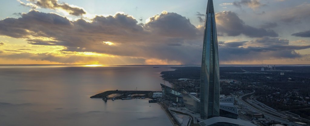 Лахта-Центр перед закатом,  - Фото с квадрокоптера