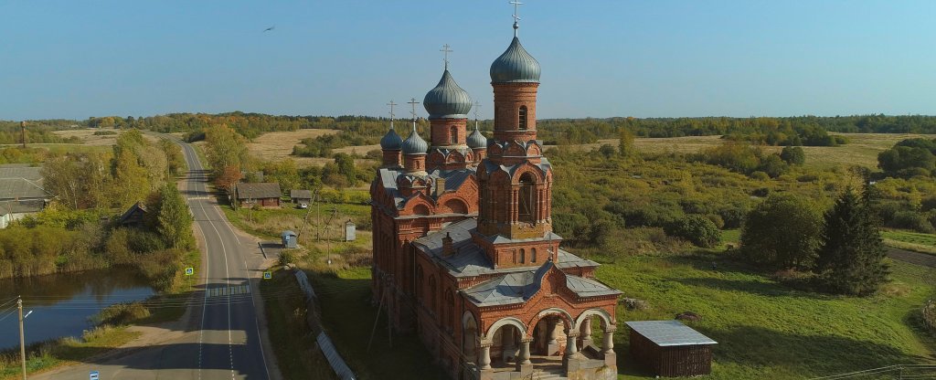 Владимирская Церковь (Михайлов Погост),  - Фото с квадрокоптера