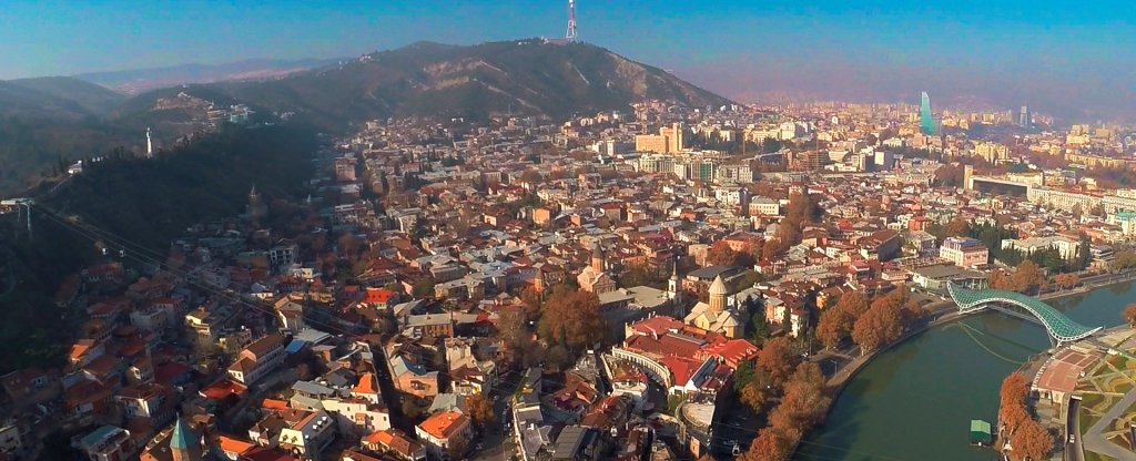 Тбилиси Грузия ноябрь 2016,  - Фото с квадрокоптера