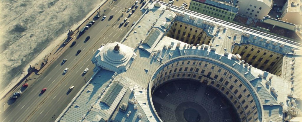 Академия Художеств,  - Фото с квадрокоптера