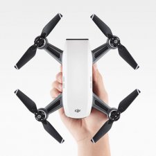 Spark - новая линейка селфи-дронов от DJI