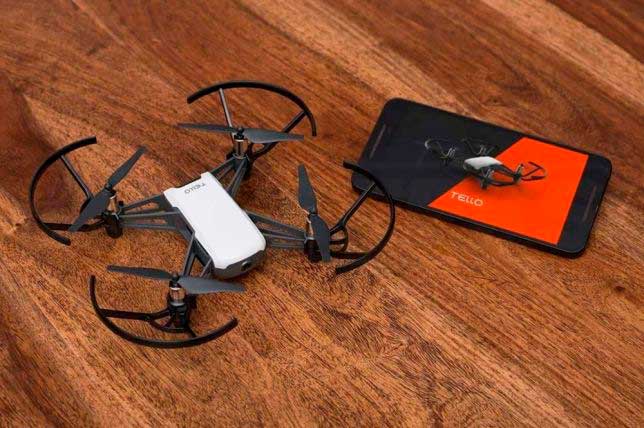 Комплектация квадрокоптера DJI Ryze Tello